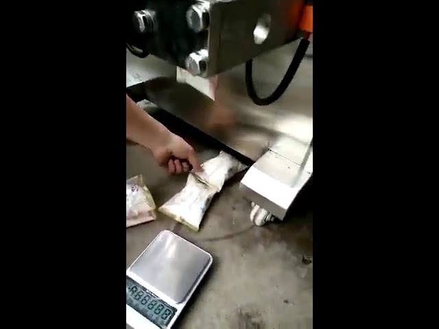 Автоматическая машина для упаковки в пакетики с порошком и кофе